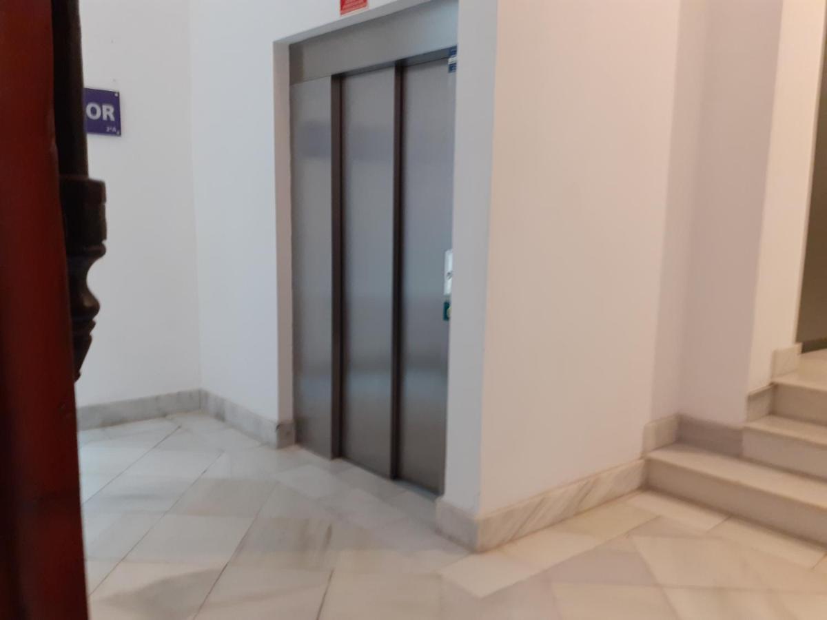 Apartamento Centro Historico II Малага Экстерьер фото