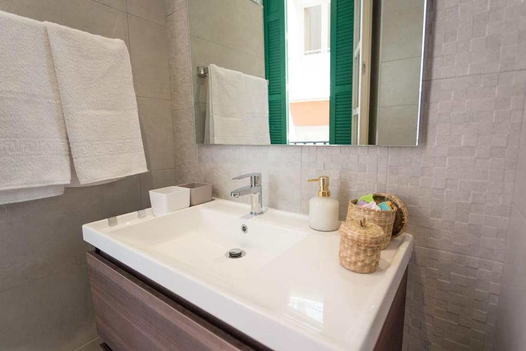 Apartamento Centro Historico II Малага Экстерьер фото